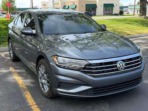 Used 2021 Volkswagen Jetta S w/ Driver Assistance Package FWD image 10