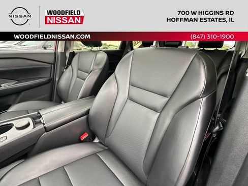 Certified 2025 Nissan Rogue SV w/ SV Premium Package AWD/4WD image 25