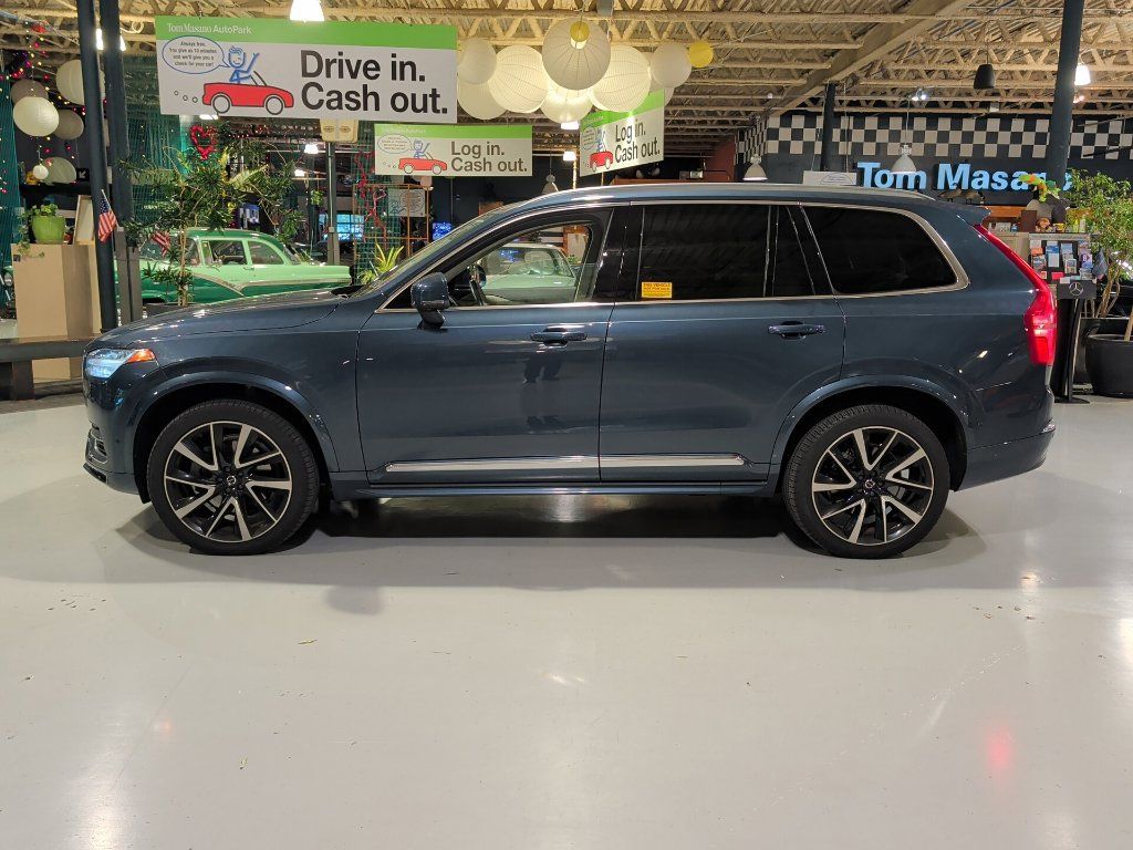 Used 2023 Volvo XC90 B6 Plus AWD/4WD image 18