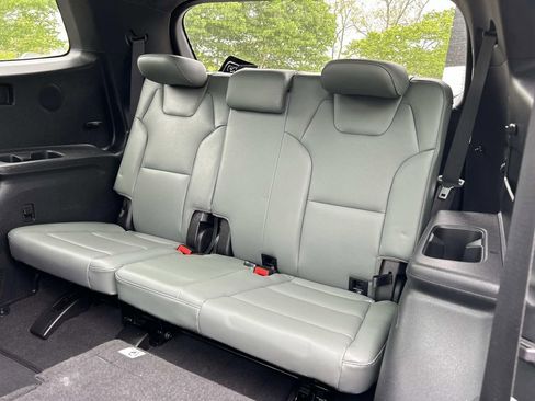 Used 2024 Kia Telluride SX Prestige X-Pro AWD/4WD image 13