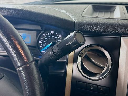 Used 2015 Ford Expedition XL image 17