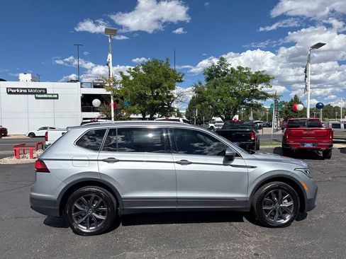 Used 2023 Volkswagen Tiguan SE AWD/4WD image 10