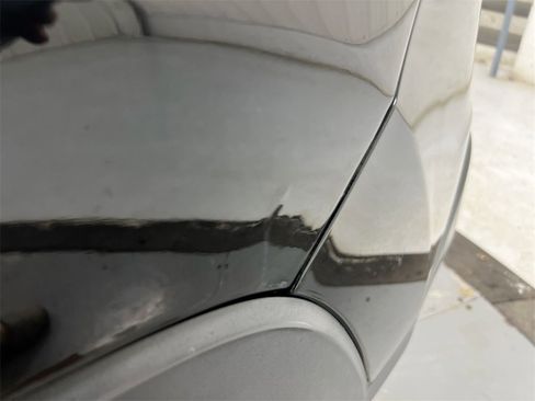 Used 2016 Jeep Cherokee Limited image 29