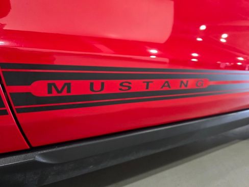 Used 2012 Ford Mustang Coupe image 24