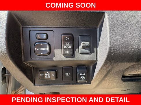 Used 2021 Toyota Tundra SR5 w/ TRD Off-Road Package image 18