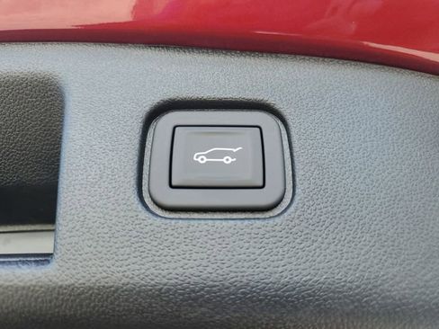 New 2025 Chevrolet Blazer EV RS image 9