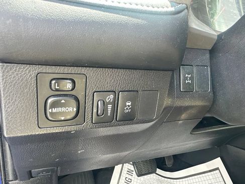 Used 2015 Toyota RAV4 XLE AWD/4WD image 20