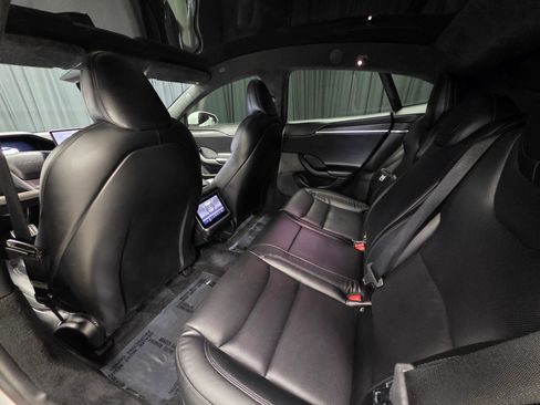 Used 2022 Tesla Model S image 27