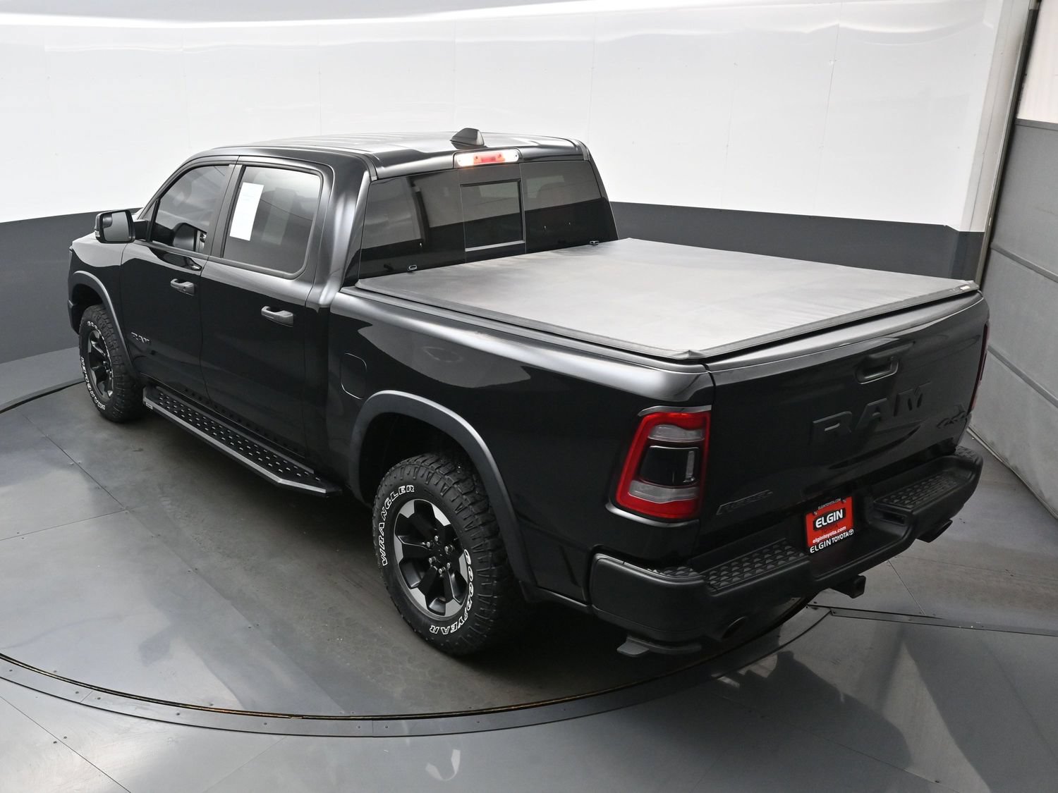 Used 2022 RAM 1500 Rebel w/ Rebel Level A Equipment Group AWD/4WD image 38