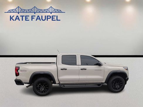 Used 2026 Chevrolet Colorado Trail Boss AWD/4WD image 8