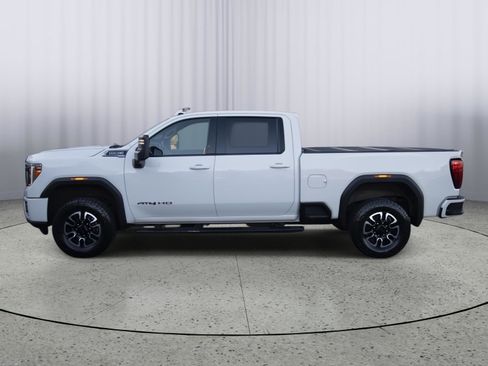 Used 2020 GMC Sierra 2500 AT4 w/ Technology Package image 18