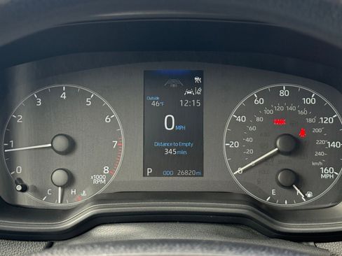 Used 2025 Toyota Corolla LE image 40