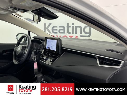 Used 2024 Toyota Corolla LE image 21