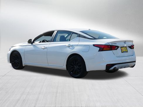 Certified 2025 Nissan Altima 2.5 SV w/ SV Special Edition Package image 5