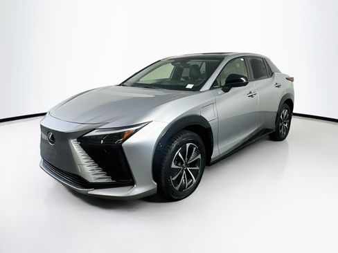 Used 2023 Lexus RZ 450e Premium w/ Technology Package AWD/4WD image 3