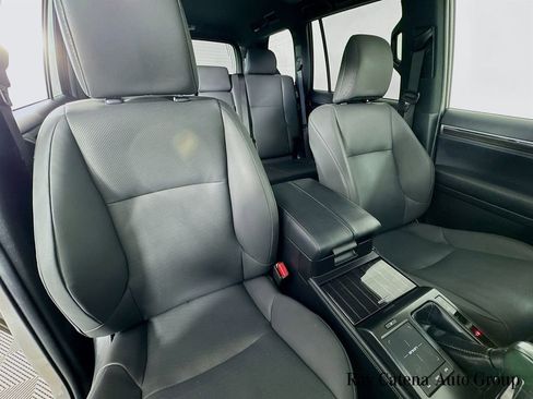 Certified 2023 Lexus GX 460 Premium w/ Premium Package image 32