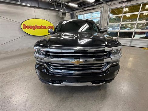 Used 2017 Chevrolet Silverado 1500 High Country AWD/4WD image 8