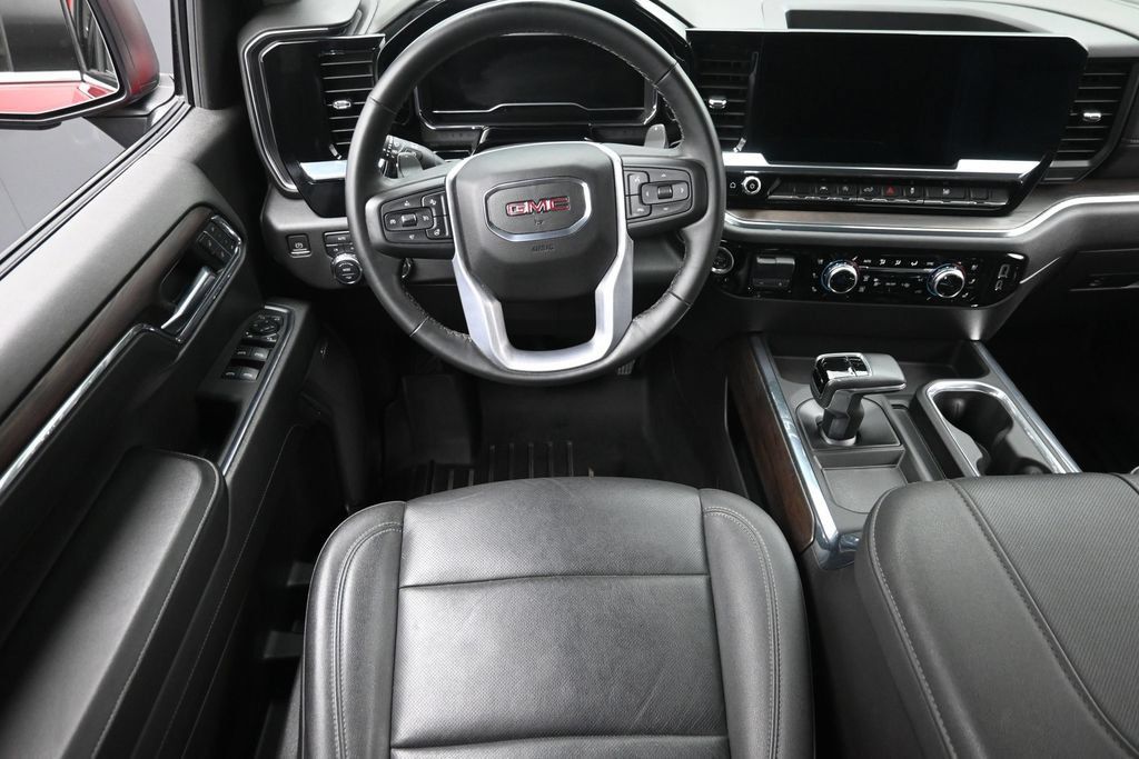 Used 2024 GMC Sierra 1500 SLT w/ SLT Premium Package AWD/4WD image 14