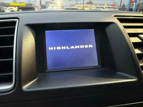 Used 2012 Toyota Highlander Limited image 22