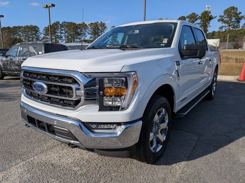 Certified 2023 Ford F150 XLT w/ Equipment Group 302A High image 8