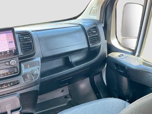 Used 2023 RAM ProMaster 2500 w/ Advance Safety Group (B) FWD image 22