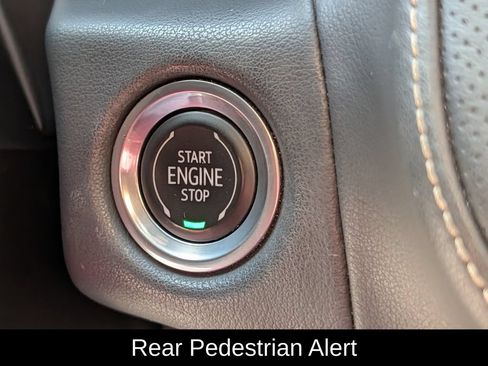 Used 2021 Chevrolet Tahoe Premier w/ Premium Package RWD image 19