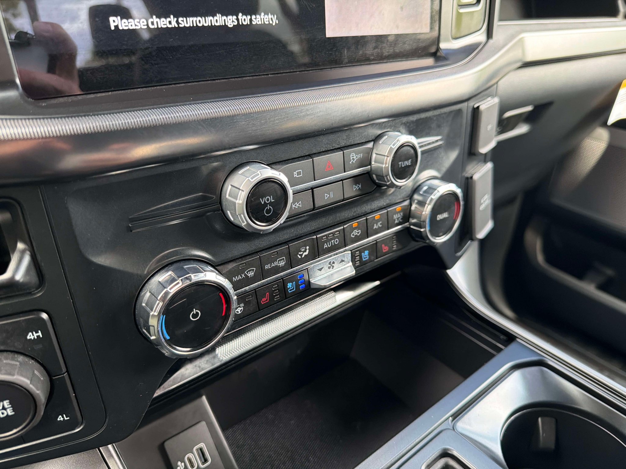 Used 2026 Ford F150 Lariat AWD/4WD image 56