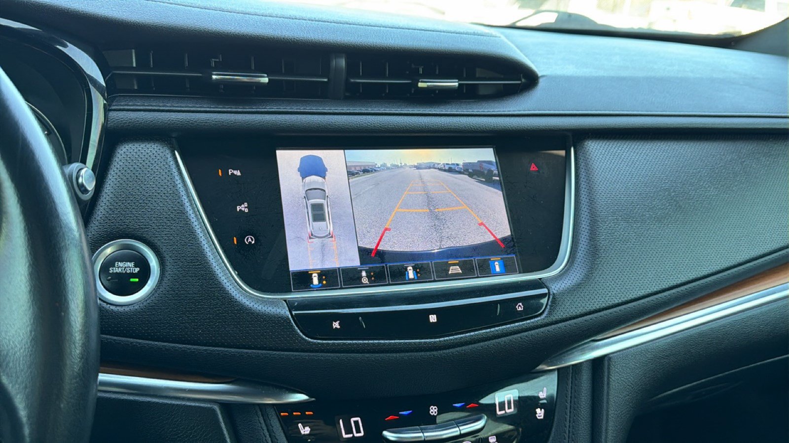 Used 2021 Cadillac XT5 Premium Luxury FWD image 18
