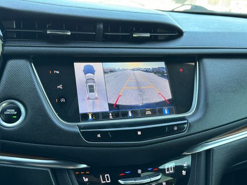 Used 2021 Cadillac XT5 Premium Luxury FWD image 18