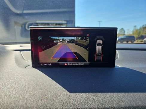 Used 2018 Audi Q7 3.0T Premium Plus image 29