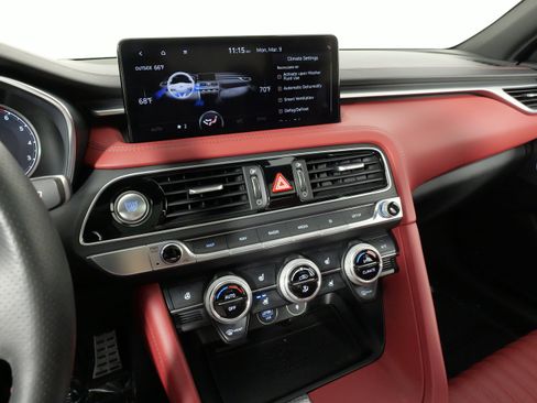 Used 2023 Genesis G70 2.0T w/ Sport Prestige Package image 43
