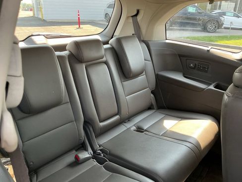 Used 2011 Honda Odyssey Touring image 24