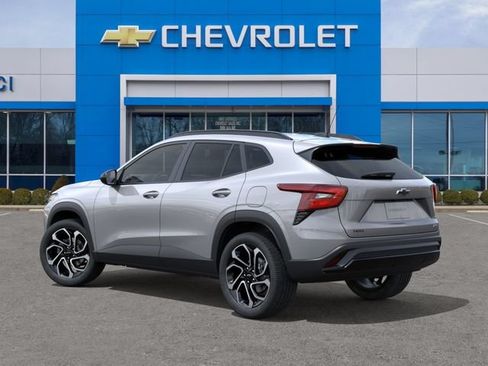 New 2026 Chevrolet Trax RS w/ Driver Confidence Package FWD image 3