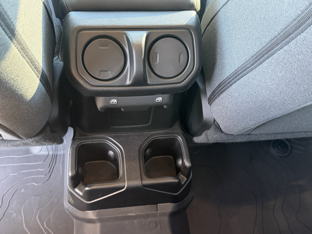 Used 2025 Jeep Gladiator Sport AWD/4WD image 23