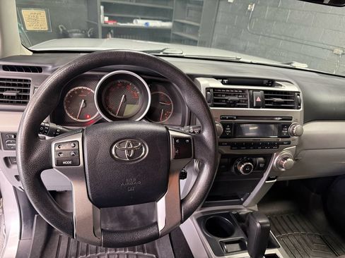 Used 2012 Toyota 4Runner SR5 AWD/4WD image 13