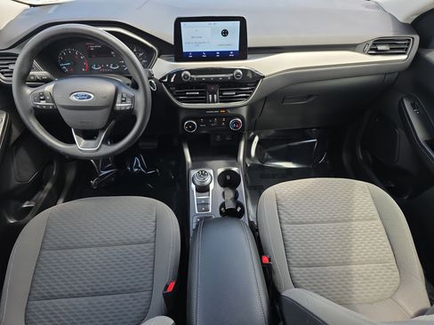 Used 2022 Ford Escape SE FWD image 17
