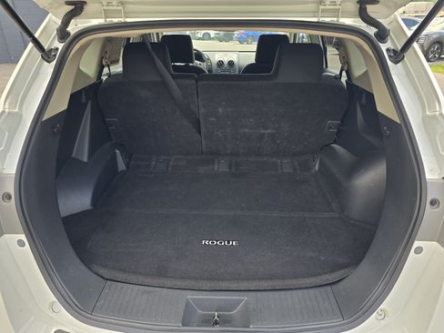 Used 2012 Nissan Rogue SV w/ Premium Pkg AWD/4WD image 26