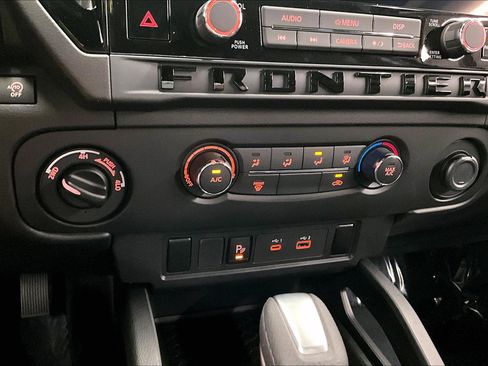 New 2026 Nissan Frontier SV w/ Tow Package AWD/4WD image 27