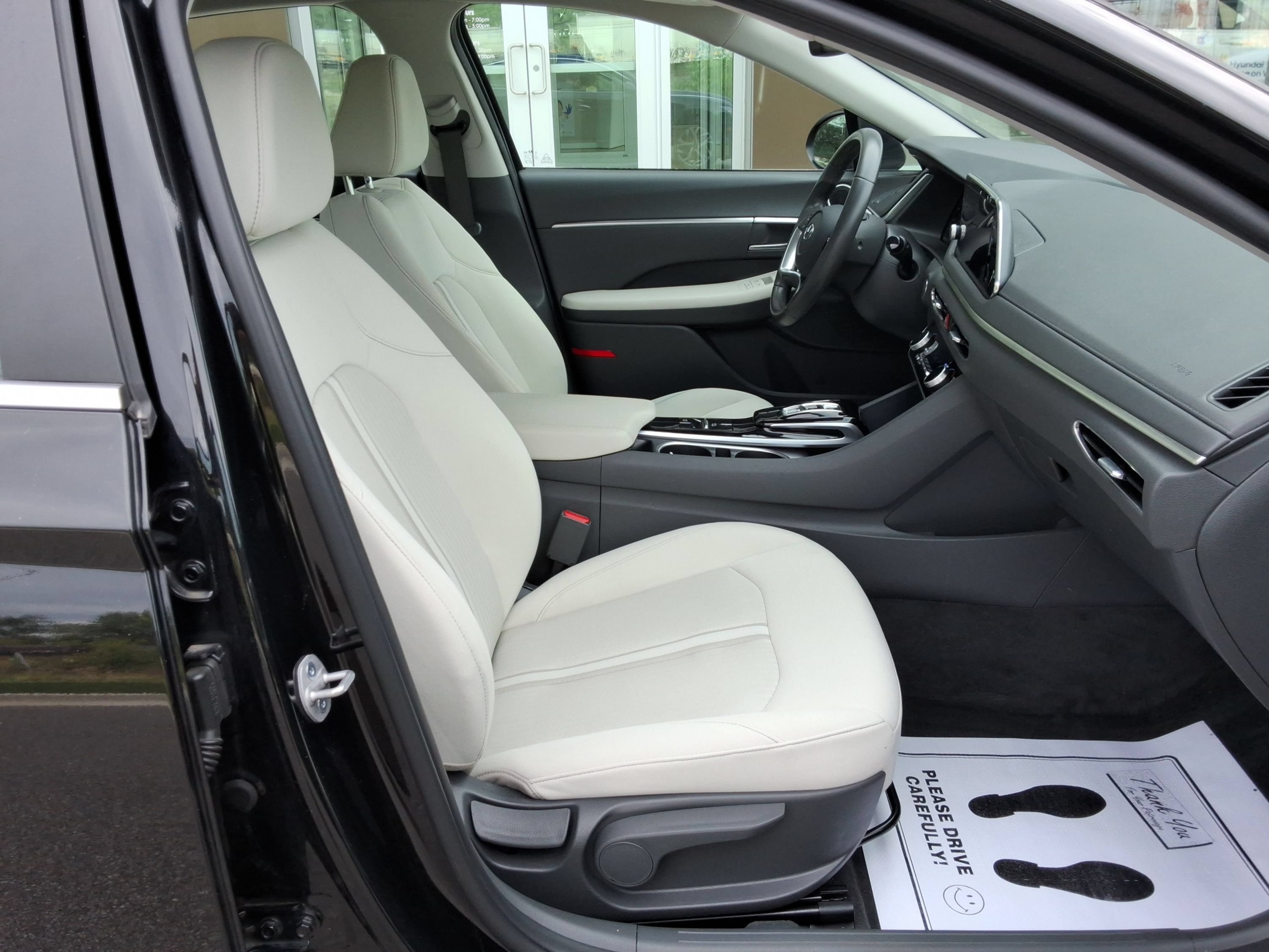 Used 2023 Hyundai Sonata SEL w/ Convenience Package FWD image 32