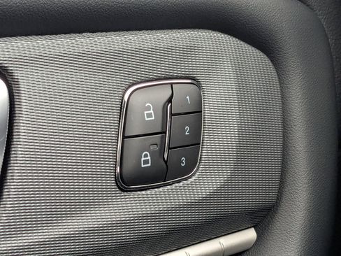 New 2026 Ford Explorer ST-Line w/ ST-Line Street Pack image 31