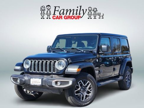 Used 2024 Jeep Wrangler Unlimited Sahara AWD/4WD image 1