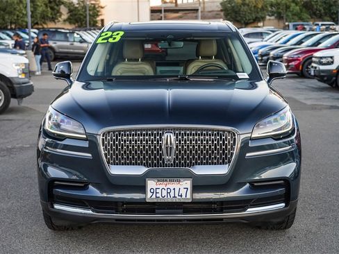 Certified 2023 Lincoln Aviator Reserve w/ Equipment Group 201A image 4