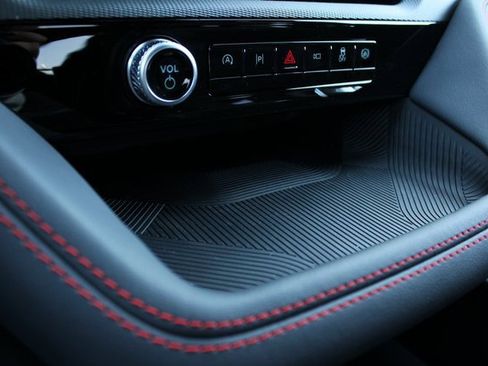 New 2026 Ford Explorer ST-Line w/ ST-Line Street Pack image 7