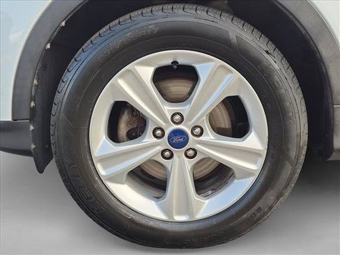 Used 2016 Ford Escape SE FWD image 22