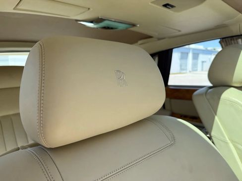 Used 2011 Rolls-Royce Phantom Sedan RWD image 35