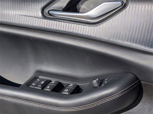 Certified 2023 Jeep Grand Cherokee L Laredo image 15