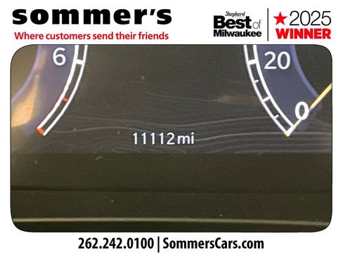 Used 2025 Jeep Grand Cherokee L Laredo w/ Luxury Tech Group I image 15