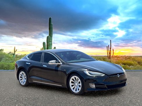 Used 2017 Tesla Model S 75 RWD image 7