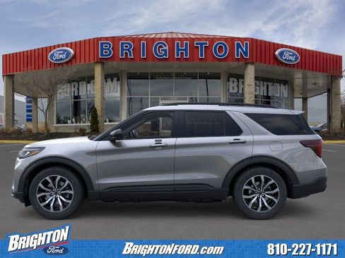 Used 2026 Ford Explorer ST-Line AWD/4WD image 2
