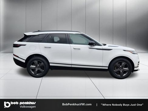 Used 2025 Land Rover Range Rover Velar Dynamic SE AWD/4WD image 24